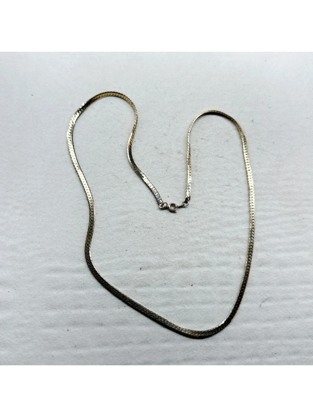 5457gc. Goldtone Herringbone Chain